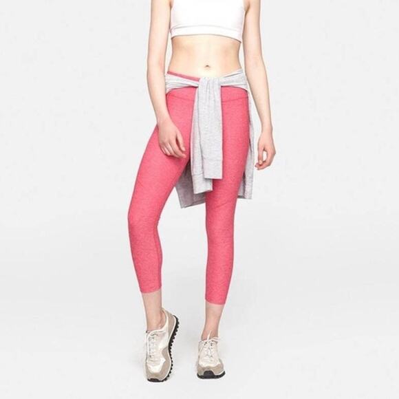 Flamingo Pink Outdoor Voices 7/8 Warmup Leggings - Picture 3 of 13